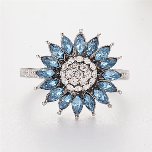 New Blue CZ Sun Flower Crystal Ring - Picture 3 of 6